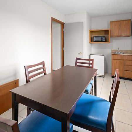 Days Inn By Wyndham Wauseon Exterior foto