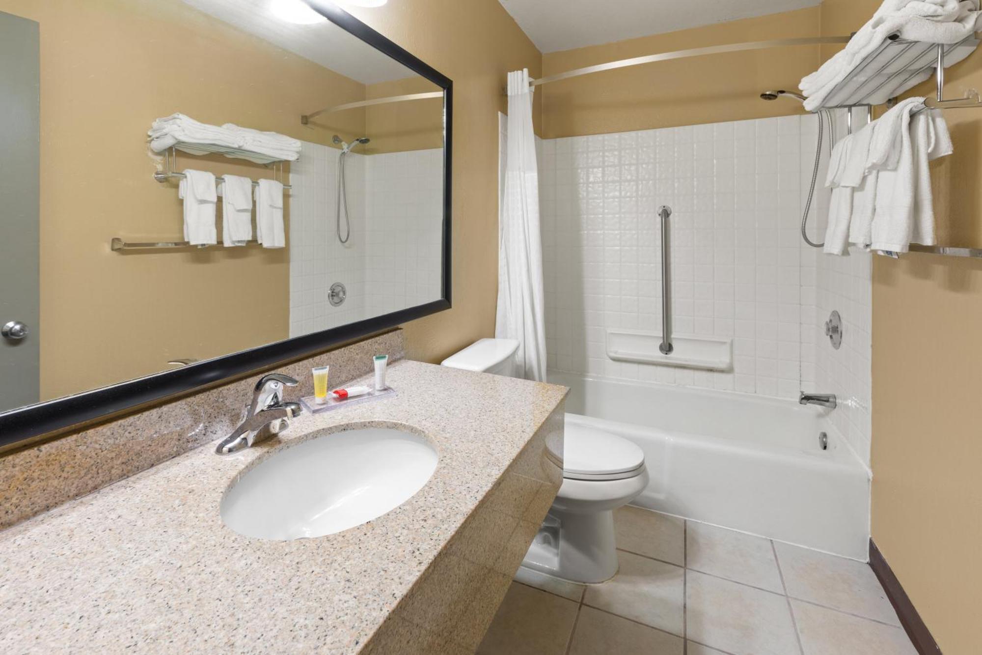 Days Inn By Wyndham Wauseon Exterior foto