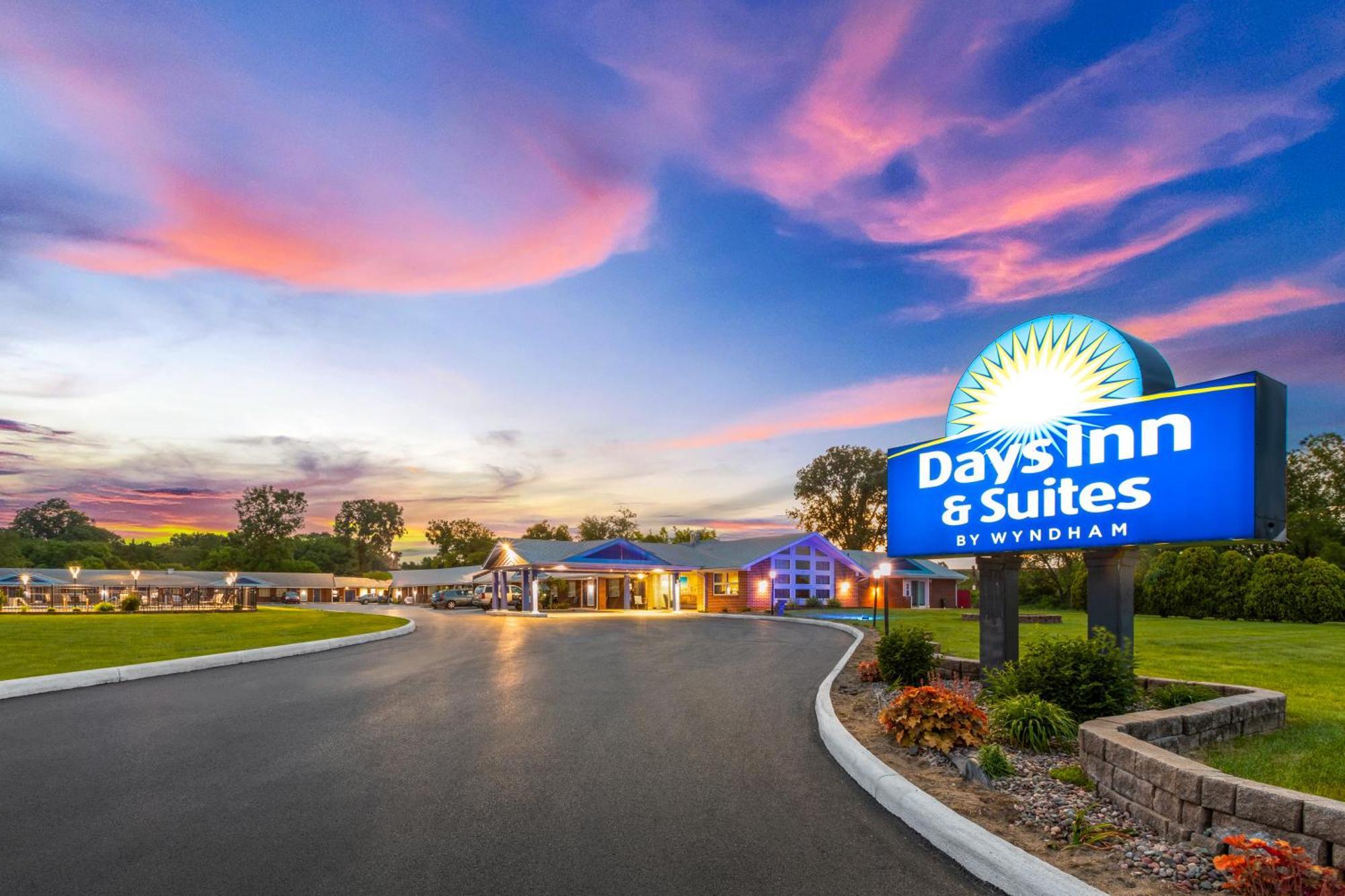 Days Inn By Wyndham Wauseon Exterior foto